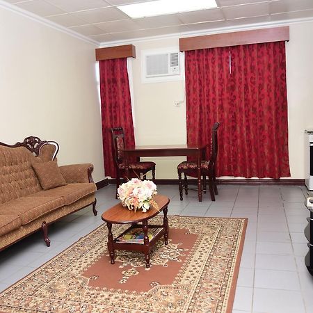 Regency Suites Hotel Джорджтаун Экстерьер фото