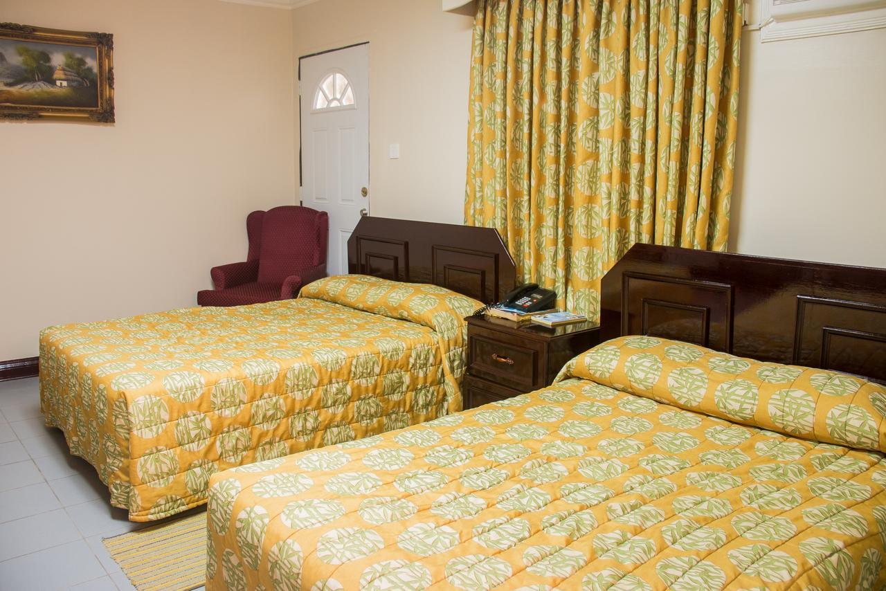 Regency Suites Hotel Джорджтаун Экстерьер фото